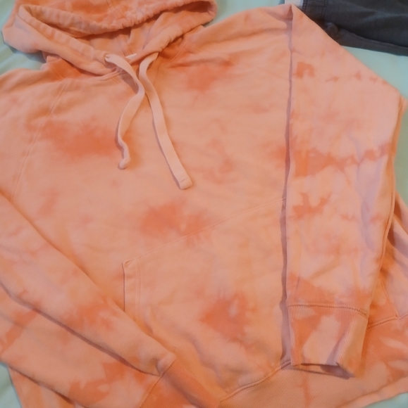 Old Navy Tie Dye Hoodie - Picture 3 of 4